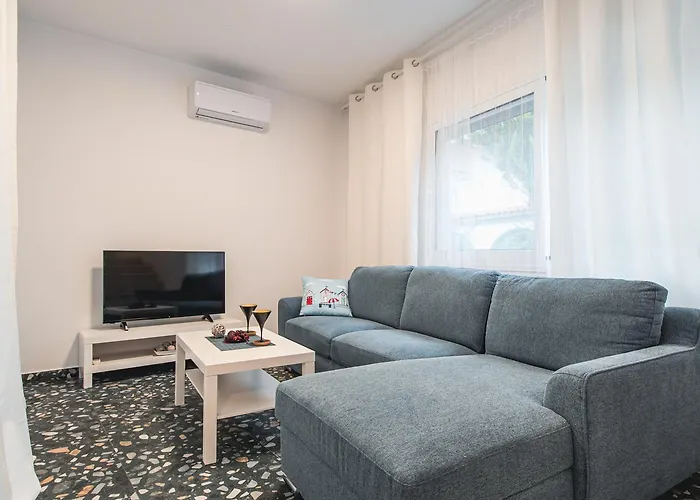 Avra Vacation Tatil Evi *