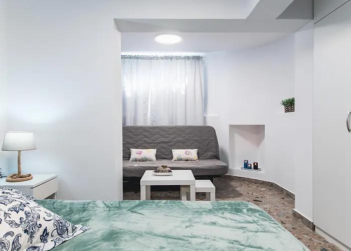 Avra Vacation Tatil Evi Toroni