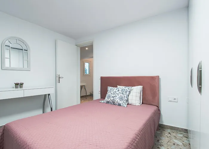 Avra Vacation Holiday home