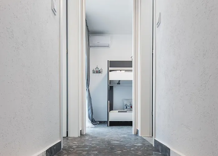 Avra Vacation Toroni