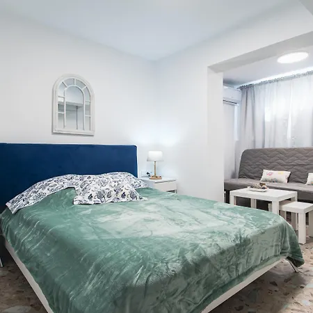 펜션 Avra Vacation 토로니