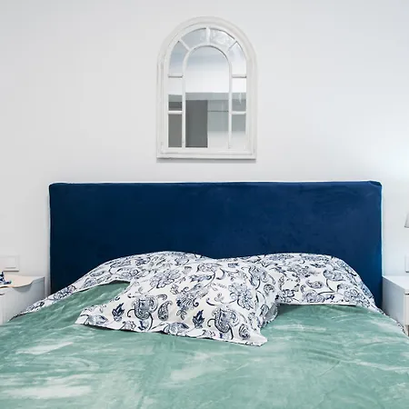 펜션 Avra Vacation 토로니